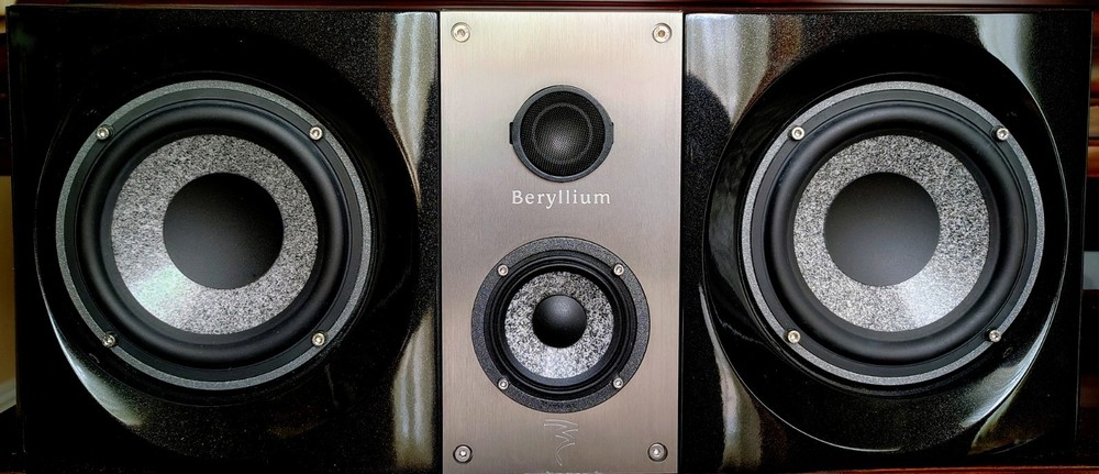 Focal CC 1008 Be Center Channel. Color Black and Very Good Condition