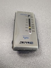 Sony Walkman SRF-S84 AM/FM Super Compact Radio Mega Bass Silver READ DESCRIPTION