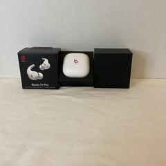 Beats by Dr. Dre Fit Pro True Wireless Earbuds – Beats White- New Open Box