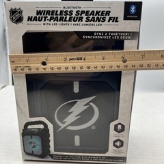 NHL Tampa Bay Lightning Wireless Speaker