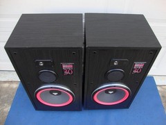 Awesome Cerwin Vega RE-30, Large 3-way Floor Speakers – Pro Reconditioned
