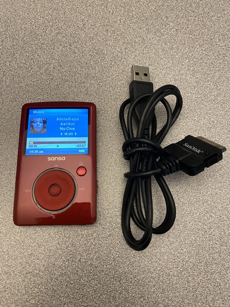 SanDisk Sansa Fuze 4GB MP3 Player Red Great Condition Works Great