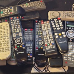 Lot Of 31 Remote Controls – Various Brands, Sony, Zenith, Samsung, LG Work