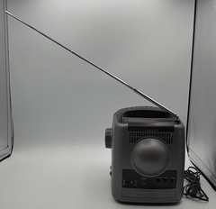 GPX Mini CRT TV 5″ Portable B&W Retro Gray TVP2CT Works! See Video!
