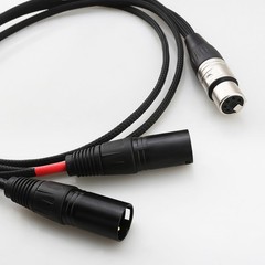 XLR 5-Pin Female to 2x 3-Pin Male Stereo or Dual-Elements Microphone Cable