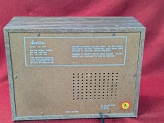 Audition Model 2929 Vintage AM-FM Table Radio Made in Hong Kong, Nice, Video!