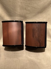 HiVi Swans Swan M-50W Bookshelf Left & Right Speaker Pair TESTED Loud Sounds