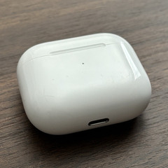 Apple AirPods 3rd Generation White w/ MagSafe Charging Case