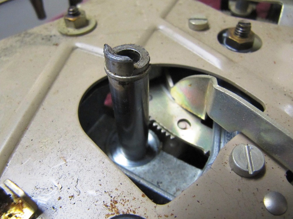 GARRARD TYPE A RC88 RC120 RC210 MAIN SHAFT PLATTER SPINDLE Bearing TURNTABLE