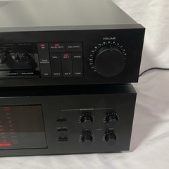 Yamaha M-70 & C-70 Power Amp/ Pre-Amp Combo – Both Power On – Not Fully Tested