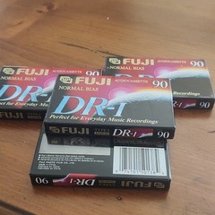 Fuji DR-I Cassette Tape 90 min Recordable Long-run Storage Extralism Case