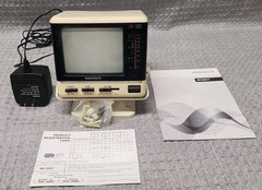 1989 Vintage Magnavox BH3907 Mini TV 4.5” (Black/white) w/Stand Tested