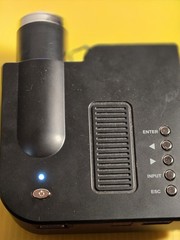 RoHS Projector LED Tested/Works HDMI, USB, AV In, SD Card, VGA