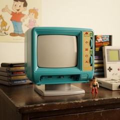 Vintage Dong Sheng 5.5″ Mini CRT Black & White TV With Built-in Retro Famicom 8-