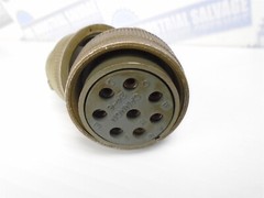 AMPHENOL – PN: MS3108A24-6S – Industrial 8 Pin 90° (F) R Solder Cup MIL-DTL-5015