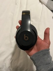 Beats by Dr. Dre Solo 4 Wireless Headphones (Black and Gold)