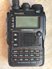 1pcs Yaesu VX-8DR walkie-talkie with antenna, battery and USB charging cable/J