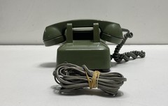 ITT 2500 Vintage Push Button Desk Telephone Avocado Green Landline Phone
