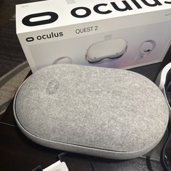 Oculus Quest 2 64GB VR Headset + Elite Strap with battery and carrying case