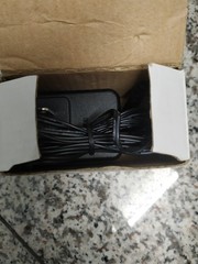 Lot of 5 AC/DC Adaptor INPUT:100-240V 50-60Hz 0.2A OUTPUT:6VDC 1A 5mm plug tip
