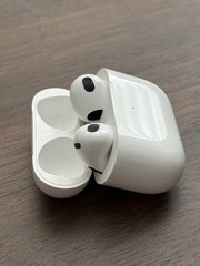 Apple AirPods 3rd Generation White w/ MagSafe Charging Case