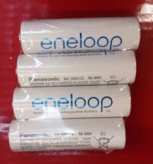 Panasonic Eneloop AA 4 BK-3MCCE min 1900 maH Rechargeable Batteries USA SELLER