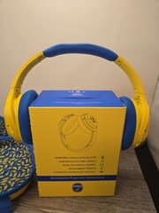 Limited Edition Chiquita Banana ANC Wireless Headphones Rare Promo Item 1 of 600