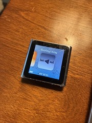 ipod nano 6th generation 16gb Gray Good Working Condition! Used