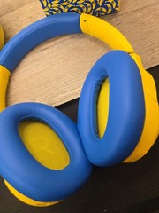 Limited Edition Chiquita Banana ANC Wireless Headphones Rare Promo Item 1 of 600