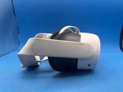 Meta Oculus Quest 2 Advanced All-In-One VR Headset White *Read* PH9