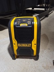 DeWalt DCR006A 20V MAX Bluetooth Speaker, AC Adapter, battery charger DCB107