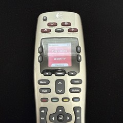 Genuine Logitech Harmony 650 Advanced Universal Remote Control – Tested