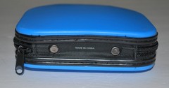 CD CARRY CASE/WALLET BLUE ~ ZIPPERED – HOLDS 24 CD’S ~ 5.5 IN X 5.5 IN.