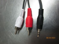 (1)3.5mm Male to 2RCA Male Cable Adapter Y Splitter Stereo 1/8 AUX to 2RCA Cord
