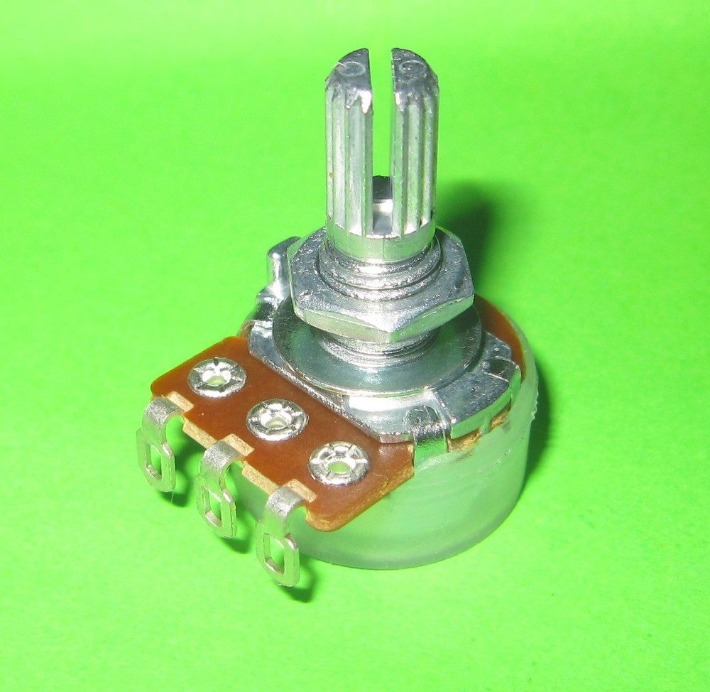 Alpha 50k ohm Linear Taper Pot, Solder Lugs, Split Shaft, 17mm Potentiometer EK