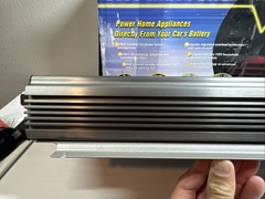 2000 Watt Power Inverter / 4000 Watt High Surge – DC 24V to AC 220V-240V, 60Hz