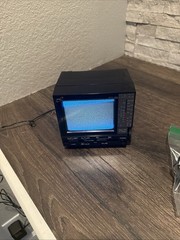 Vintage D&S RTV-002 4.5″ B/W Mini TV & AM/FM Radio Retro 1991 Prop Tested Works!
