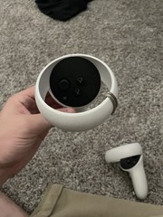 Oculus VR Touch Motion Controllers for Oculus Controller – White/Black