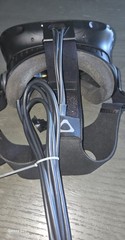 HTC Vive VR Virtual Reality Headset Bundle – *READ