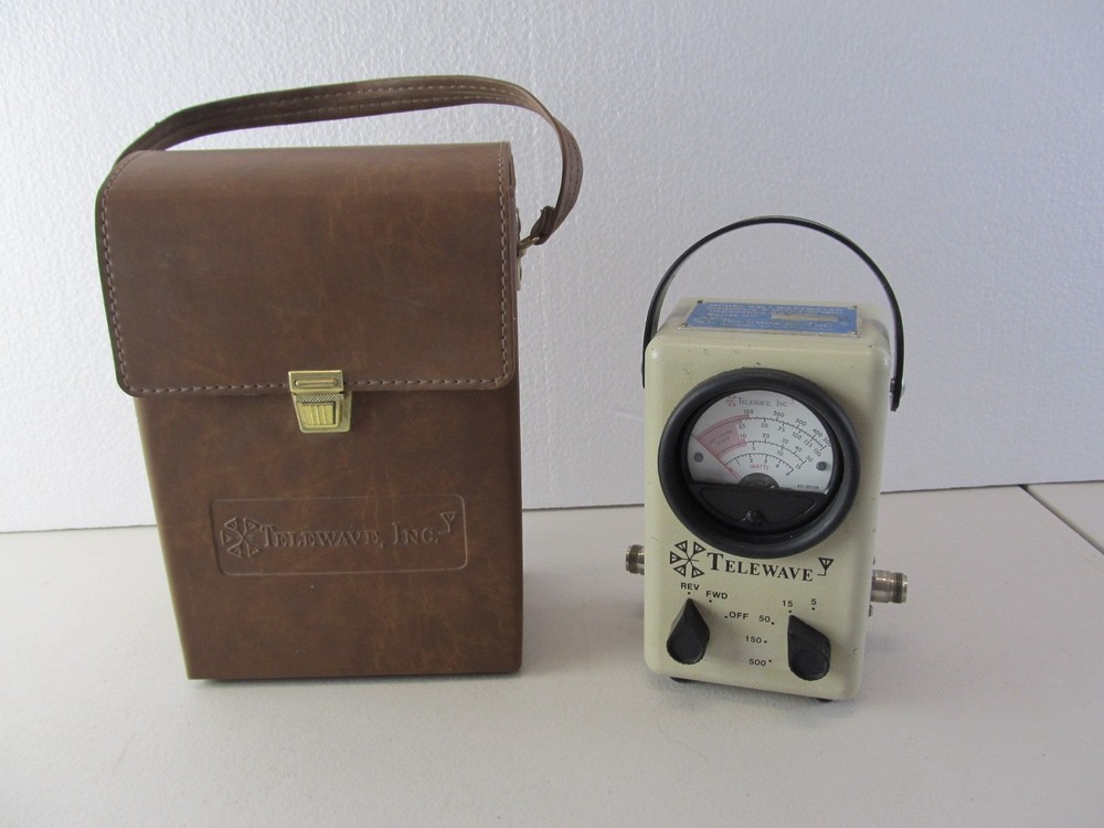 Telewave 44L1 2 – 200 MHz Power Meter 50 Ohms w/ Carry Case