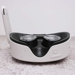 Meta Quest 3S 128GB VR Headset BROKEN