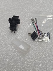 MG-09D SANYO JAPAN Cartridge with Diamond Stylus+ BONUS WIRES AND SCREWS.