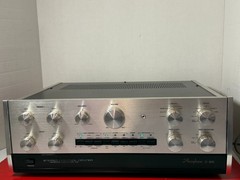 Accuphase C-200 Stereo Preamplifier Vintage Audio Control Amp.