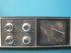 AWESOME VINTAGE DYN MODEL DS-3120 RECIEVER AM FM 8-TRACK PLAYER PHONO WOODGRAIN