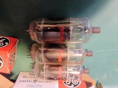 Set of 4 Vintage NOS RCA Electronic Tubes 6JE6C/6LQ6 in Original Box + GE 15MF8
