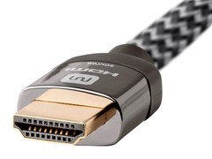 Monoprice Active High Speed HDMI Cable – 25 feet – Gray, 4K @ 60Hz 18Gbps 26AWG