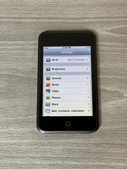 Apple iPod Touch 1st Generation Black 8GB 16GB 32GB