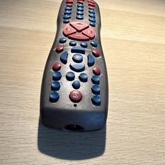 GE Universal Remote Control RC24912-A Black Blue Red Wireless 10m+