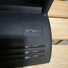Vtg Fellowes 40 Slot VHS Tape Tower Storage Rack Black Plastic 31″ Organizer