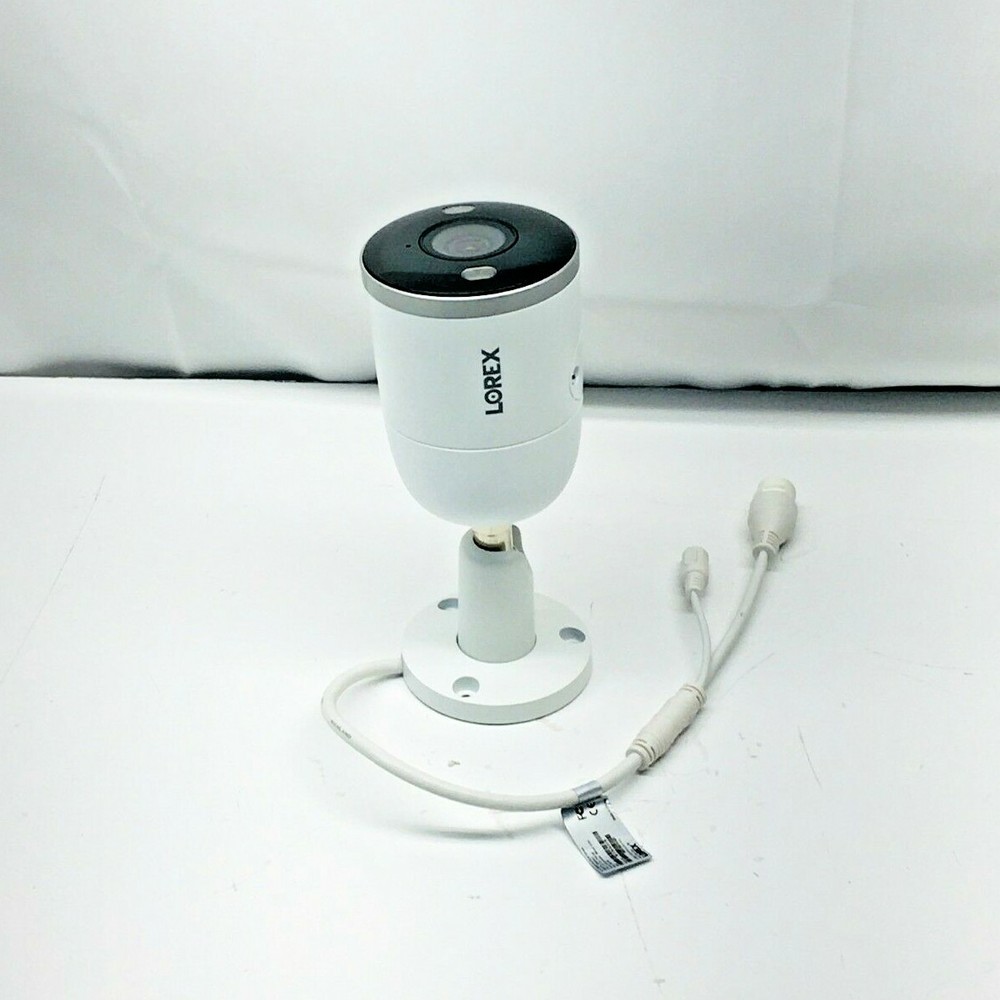 Lorex E892AB 4K Ultra HD Smart Deterrence IP Camera with Smart Motion Plus